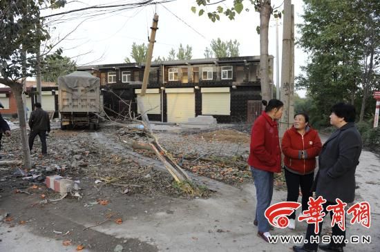 西安西户路发生车祸 骑电动车老人被撞亡