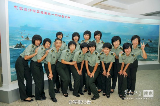 解放军军士长<em>当上女兵</em>班唯一男班长【6】--陕