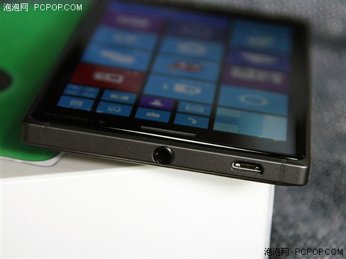 Lumia830 
