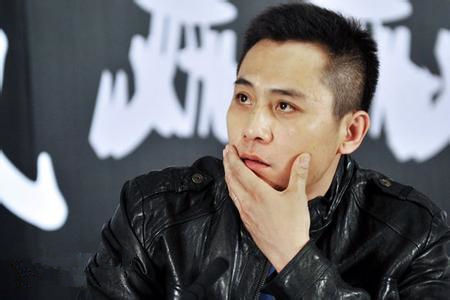 人民网 人民网江苏视窗 娱乐     自从玩上了微博,著名演员刘烨就变成