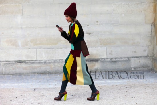 ˹ߡ (Miroslava Duma) ƺɫεƷ