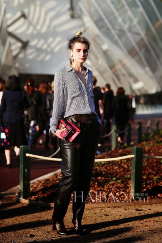 Pµn (Louis Vuitton) tΤ⮳]