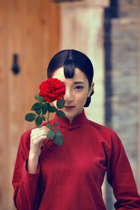 小周迅女主播千惠推新版写真? 化身九儿