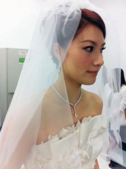 半裸婚纱(3)