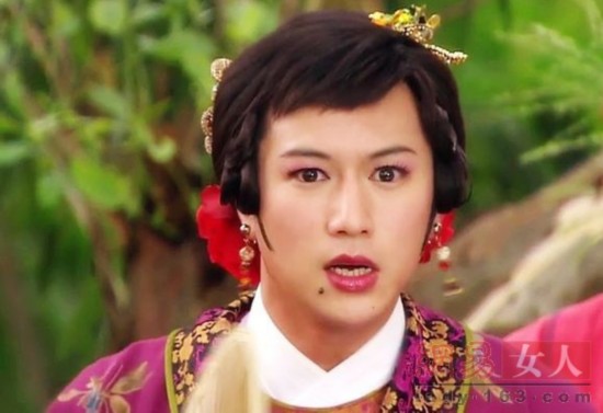 图揭那些年男扮女装明星们 吴奇隆最妖娆古天乐化身黑美人