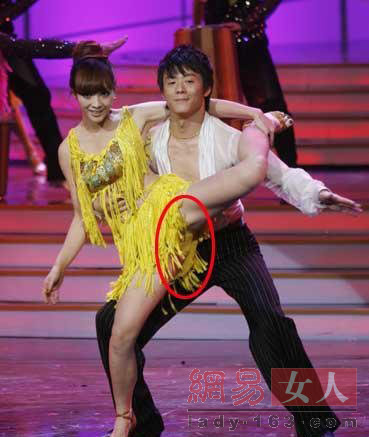吴昕曝杜海涛<em>喜欢长腿美女</em> 盘点娱乐圈中的小