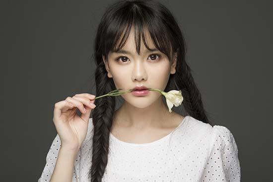 南笙转战影视圈变"劳模 半年出演三部戏