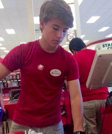 男友太帅女孩遭死亡威胁: 会找到你并杀了你