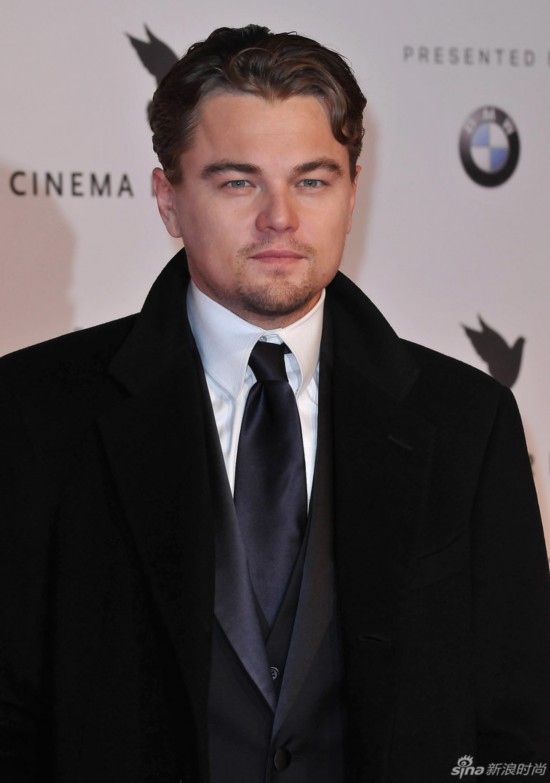 莱昂纳多40岁了 回顾小李子帅哥发福史(图)-莱