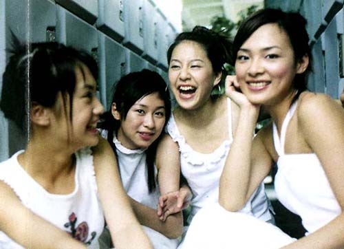 杨丞琳出道15年晒4inlove旧照 引粉丝泪奔