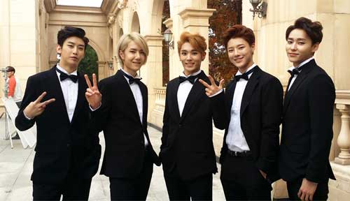 UNIQ企鹅舞完整教学版首发 被封史上最新潮广