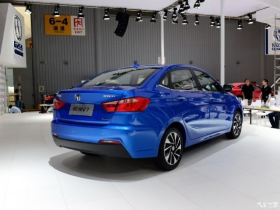 长安汽车 悦翔V7 2015款 1.6L 自动乐趣型