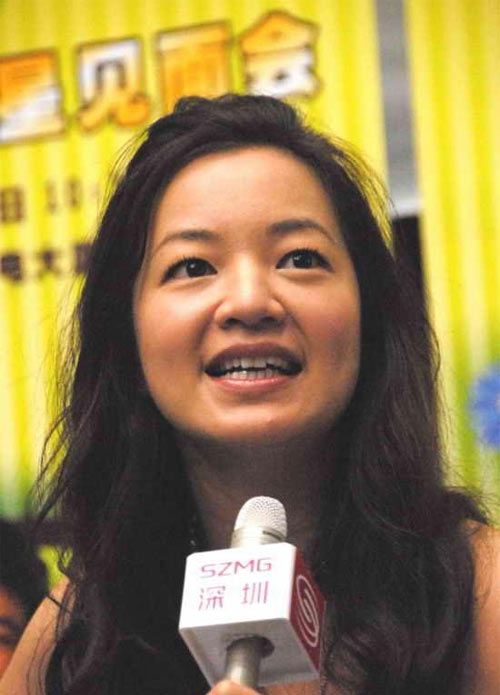 <em>姐姐妹妹站起来</em> 揭大小S姐妹团的坎坷情路【1