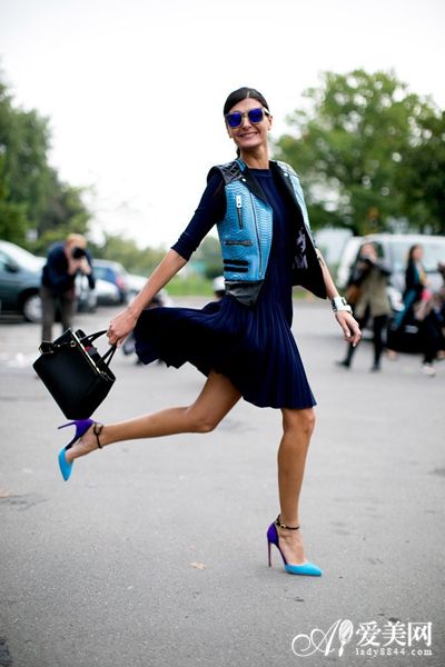  ��ů����ӷ�� ��ʽ���׹������ 