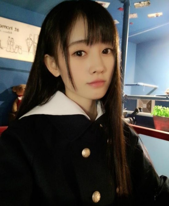 中國第一美女鞠婧禕系高中生 獲封萌神