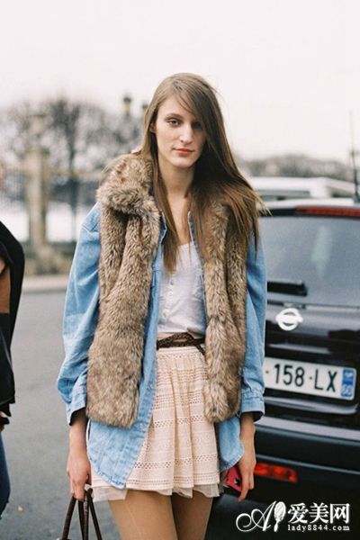  ��ů����ӷ�� ��ʽ���׹������ 