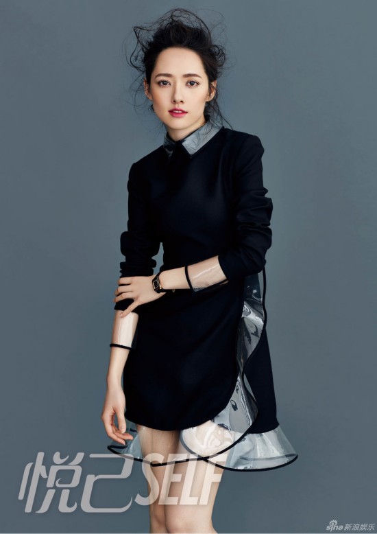 郭碧婷初冬硬朗写真 新玉女大展中性魅力--人民