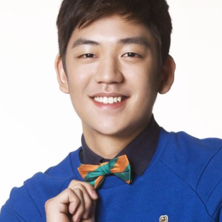 金妍儿孙妍在朴泰桓 韩国美女帅哥运动明星大