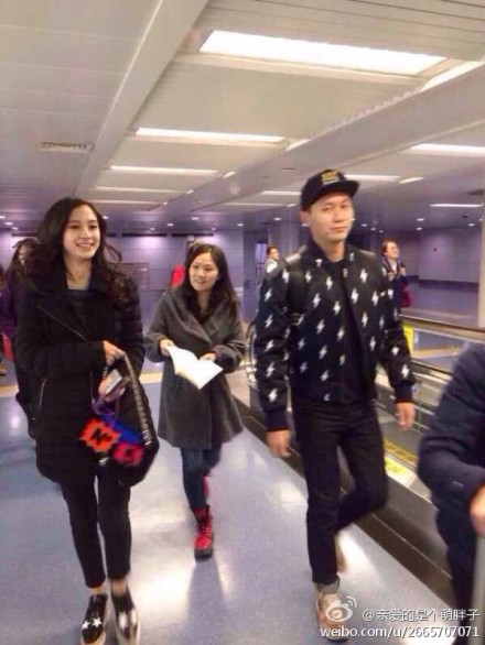 《跑男》重庆现场花絮照 王祖蓝Baby邓超引尖