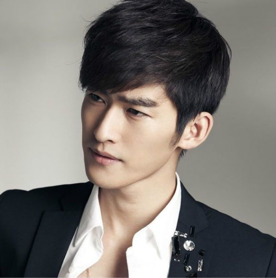 韩媒评中国帅哥:李易峰鹿晗周杰伦上榜 郑元畅