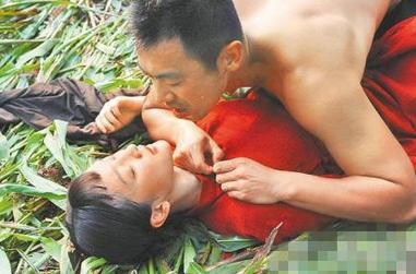 红高粱的秘密:周迅5个替身曝光高度相似(组图