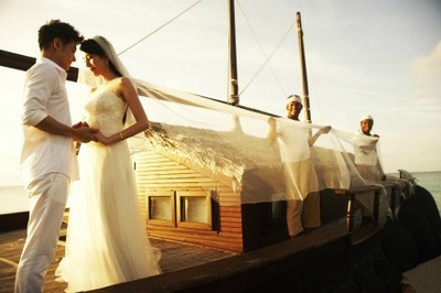 王祖蓝求婚成功女友高他13CM 盘点没老婆高的