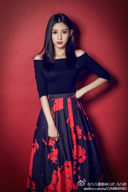 天下足球美女主播<em>马凡舒</em>私房照曝光 盘点走红