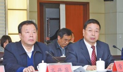 郑大教授常俊标