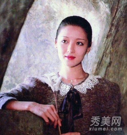 图揭曾倾国倾城女星:香港最漂亮的女演员美的