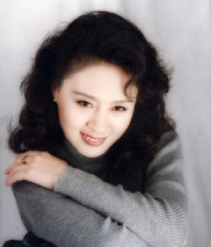 央视主持人李平个人资料简历详扒 李平主持过