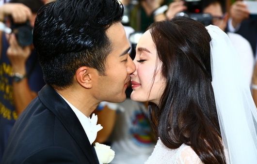 高圆圆赵又廷大婚 明星婚礼现场罕见画面(图)-