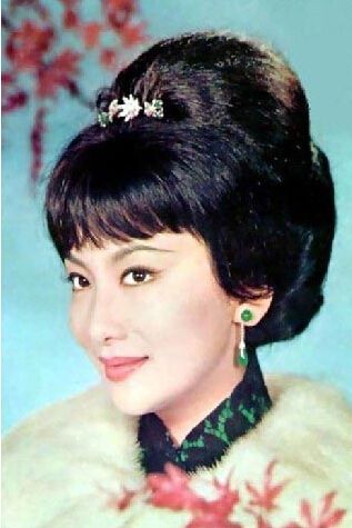 於正版神雕陈妍希变肉麻话痨女汉子 被原型夏梦甩一条