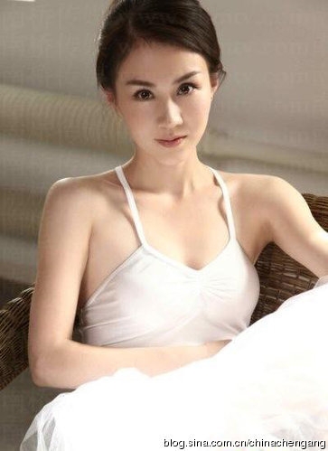 国模小菲超强视频_陈浩民啃陈嘉桓周星驰恋罗凯珊大叔深陷萝莉