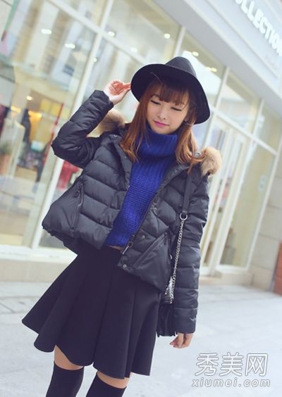 短款羽绒服矮女生必备 混搭短裙显高