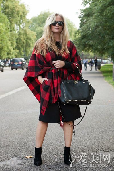  ����Χ�������� ҡҷ����Ů��ζʮ�� 