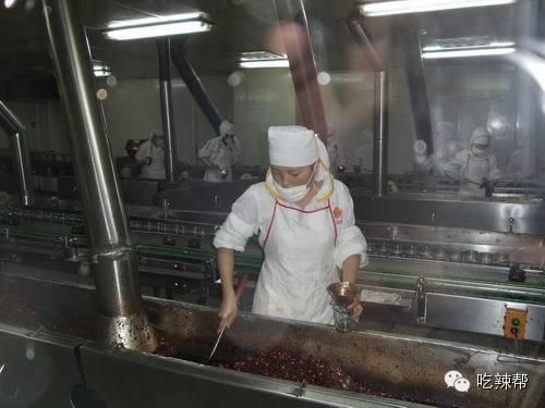 老干妈从不打广告 为什么火遍全世界?