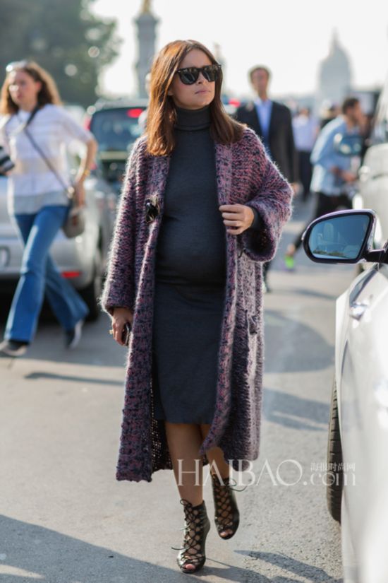 ����˹��������˹���ߡ����� (Miroslava Duma)