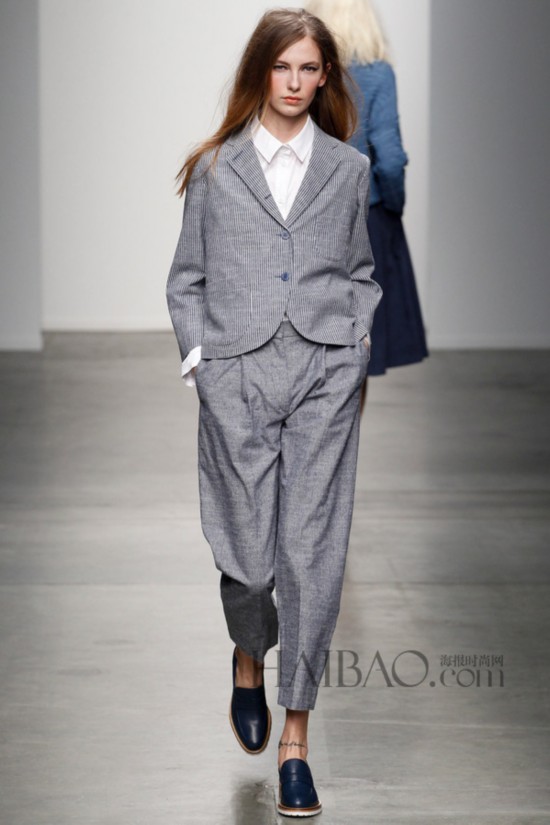 ���ס��ֿ� (Karen Walker) 2014�ﶬŮװ��