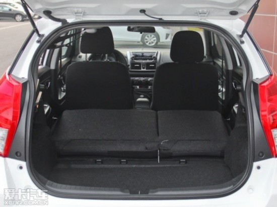 2015YARiS L 