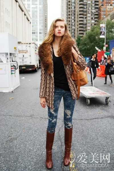 �ܾ������ܣ�ŷ������ʾ��Ƥ�ݴ��� 