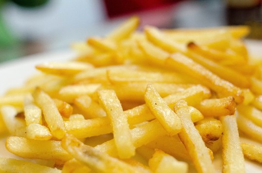 吃了要付出代价 4大致癌食品比香烟还危险