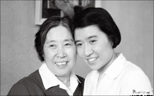 长子刘允斌文革中<em>卧轨自杀</em> 刘少奇九个子女境
