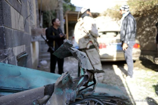  The explosive devices were planted on side roads near two houses of Shiite Houthi leaders in Sho'aob area in central Sanaa.