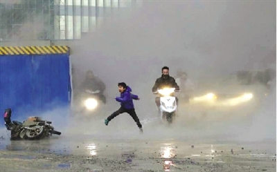 郑州桐柏路陇海路口爆管 淮河路等多区域暂时