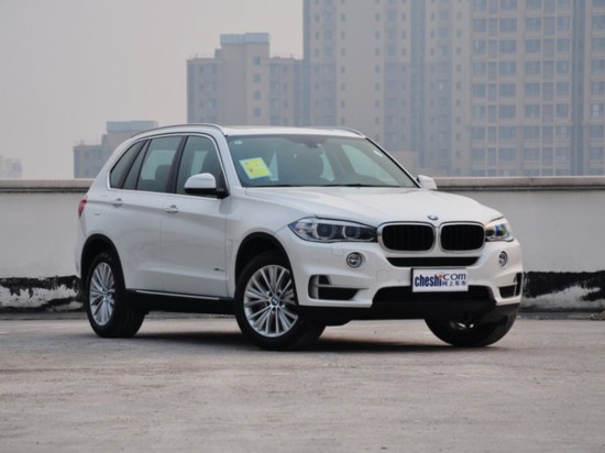 宝马(进口)  xDrive35i 3.0T 自动 车辆右侧45度角