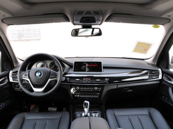 宝马(进口)  xDrive35i 3.0T 自动 中控台整体