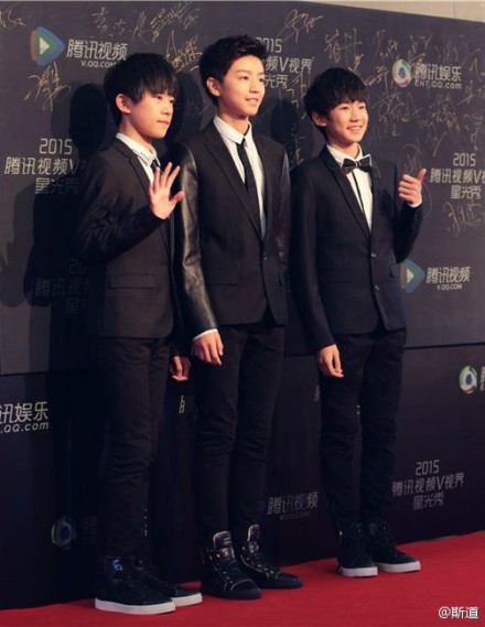 10.Tfboys ֻ˧С