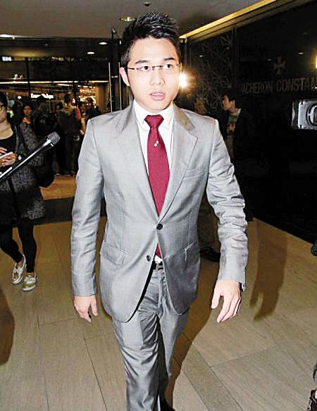 何鸿燊的67岁长女病逝 最小的女儿才15岁【13】--陕西频道--人民网