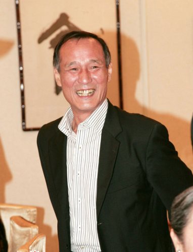 香港黑帮老大:刘嘉玲没被强奸 7成演员吸毒     香港黑帮大佬陈惠敏(6