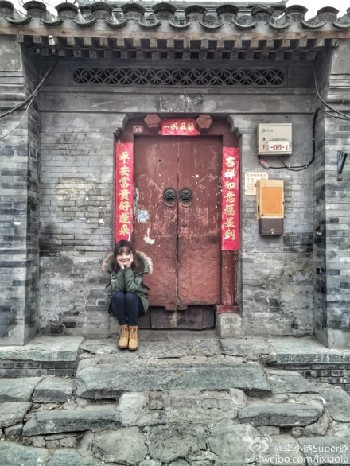 李小璐发微博杨晓芸再现 揭《奋斗》演员现状